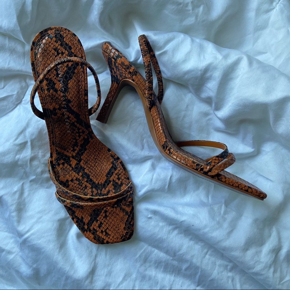 Zara heeled Sandals size 6